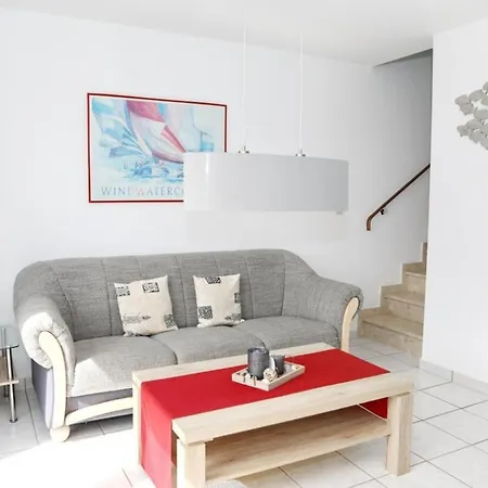 Marina Schleusenpriel 公寓 *